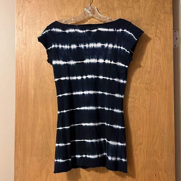 Lucky Tees Tie-Dye long t shirt - Picture 2 of 6